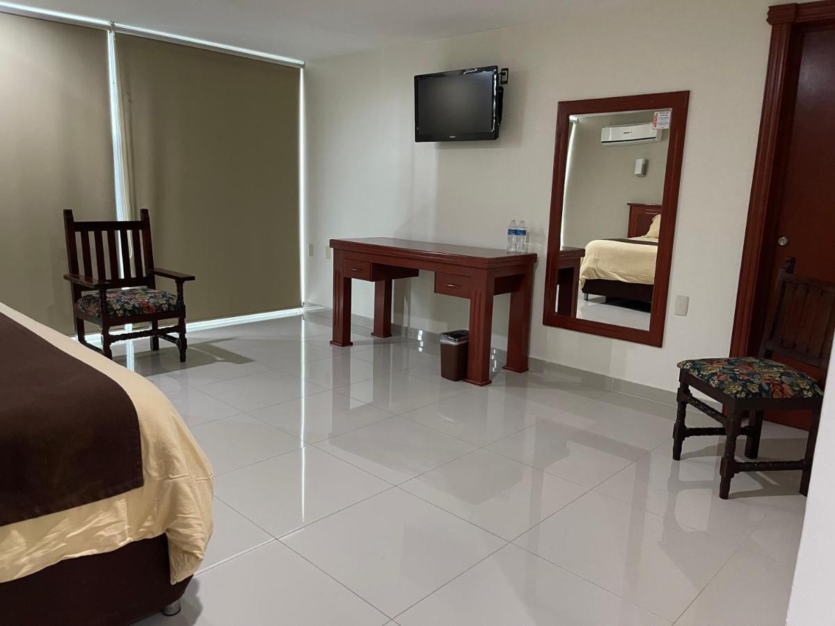 Hotel Latino Sahuayo Extérieur photo