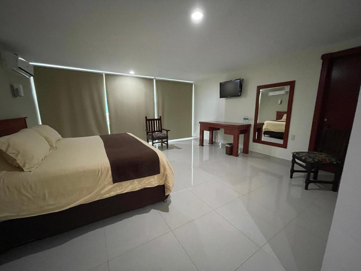 Hotel Latino Sahuayo Extérieur photo